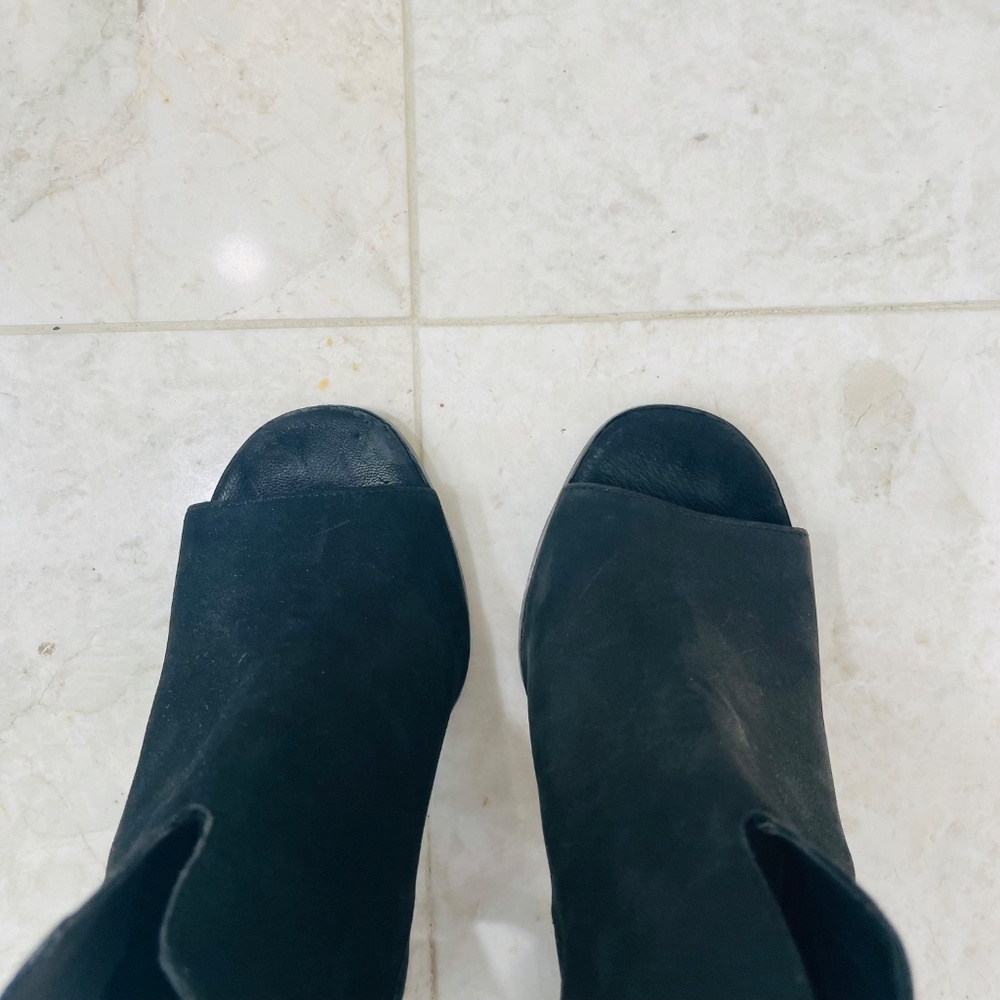 GIANNI BINI {6} Booties Black Suede Block Heel Side Zip "Tylar" - Picture 10 of 13